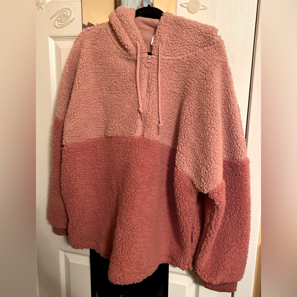 PINK Victoria’s Secret Plush Fleece Pullover